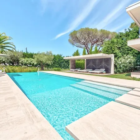 Les Pins Incredible Architect In Ramatuelle * サントロペ
