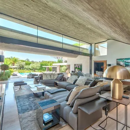 Les Pins Incredible Architect In Ramatuelle Villa